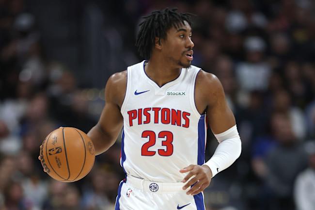 Pistons’ Ivey undergoes surgery for broken fibula