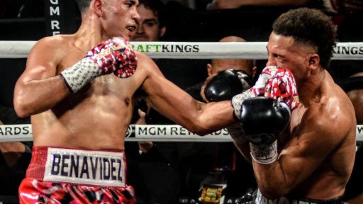 Benavidez outslugs Morrell, adds secondary title