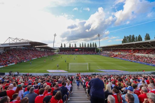 Wrexham star Lee in car crash after Bolton win