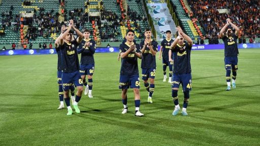 Fenerbahce hit back over Mourinho racism claim