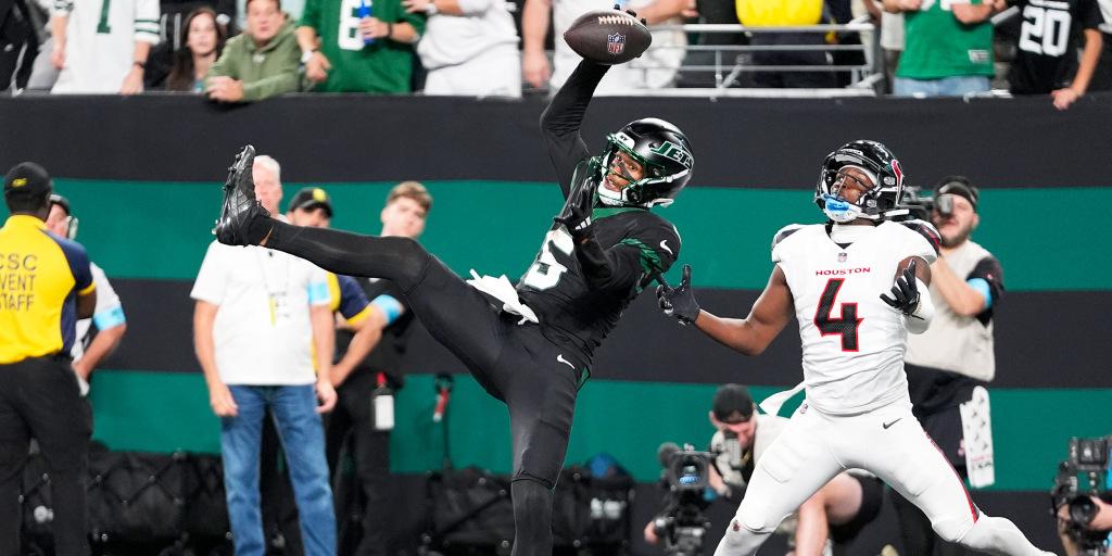 Jets stay in the top spot, plus each team’s playoff chances