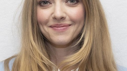 Amanda Seyfried Talks Philly Pride and Previews The Housemaid on the Awards Tour Podcast