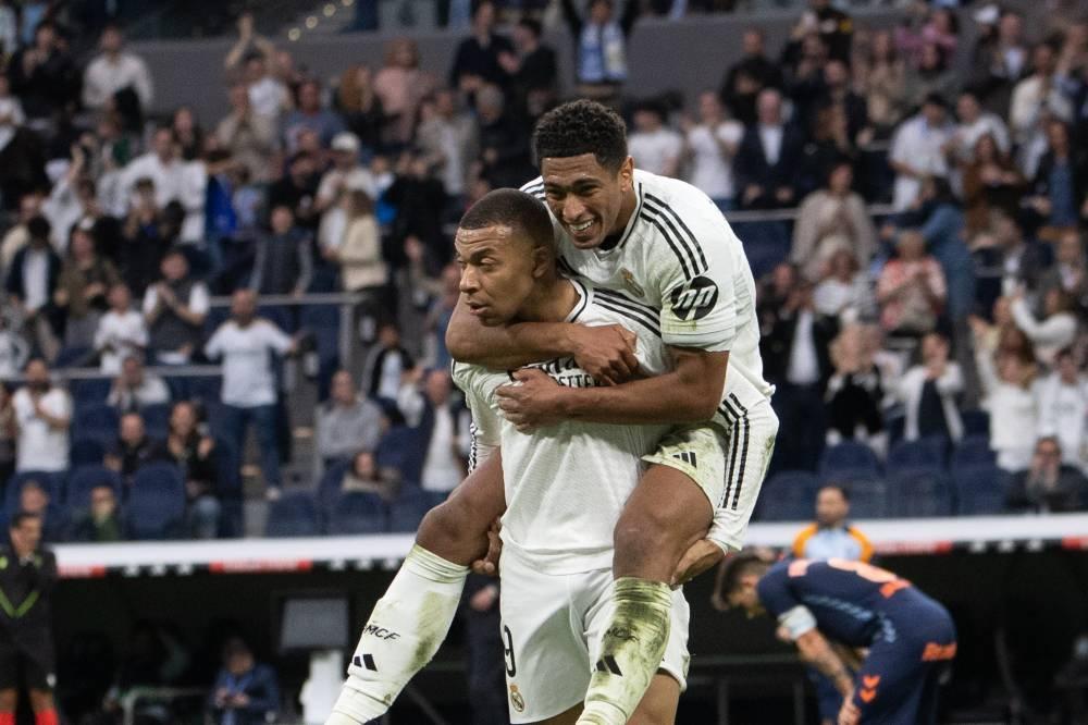 Mbappé brace vs. Celta Vigo keeps title race alive