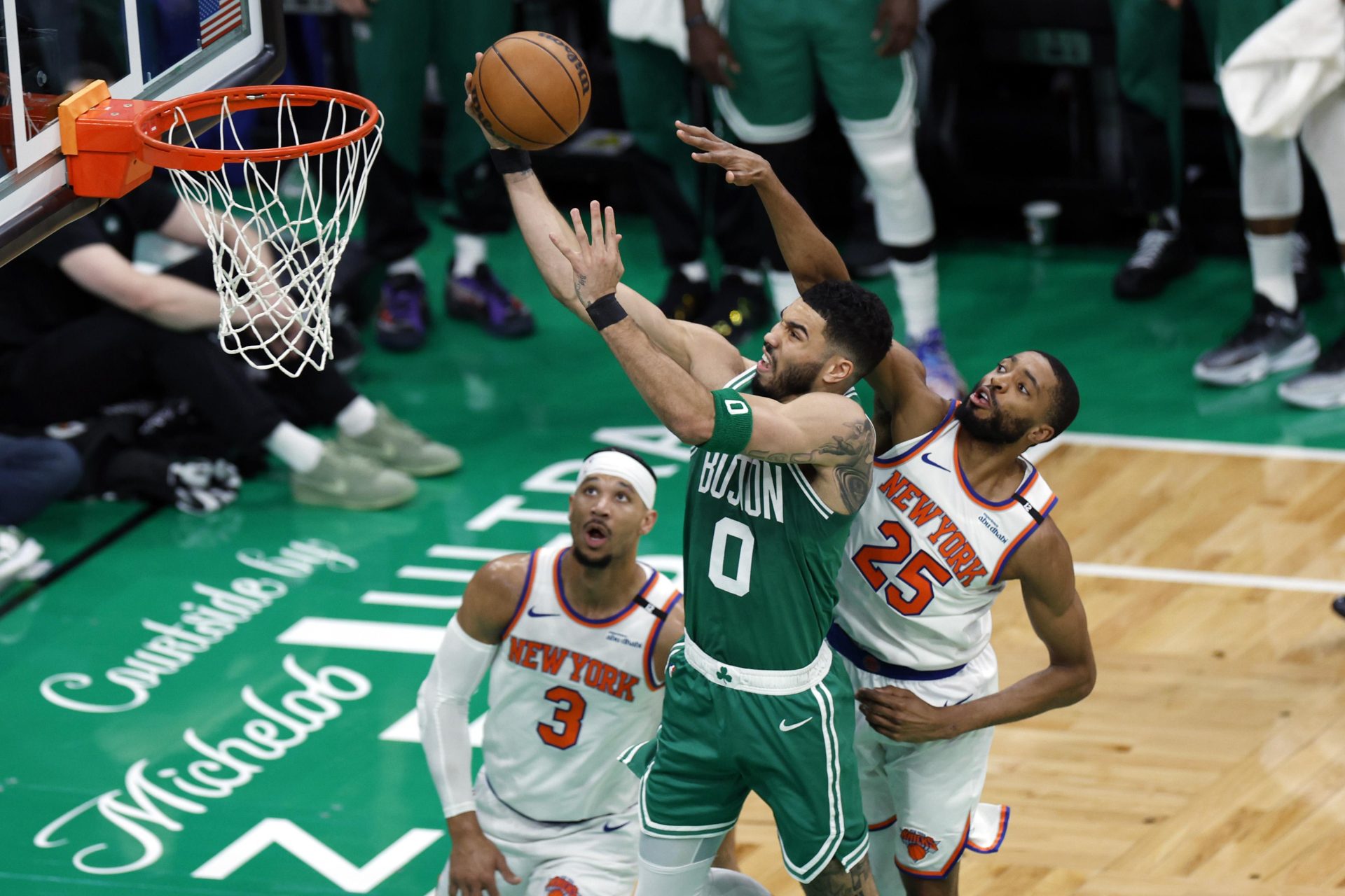 C’s regain form, tap into ‘darkness’ in Game 3 win
