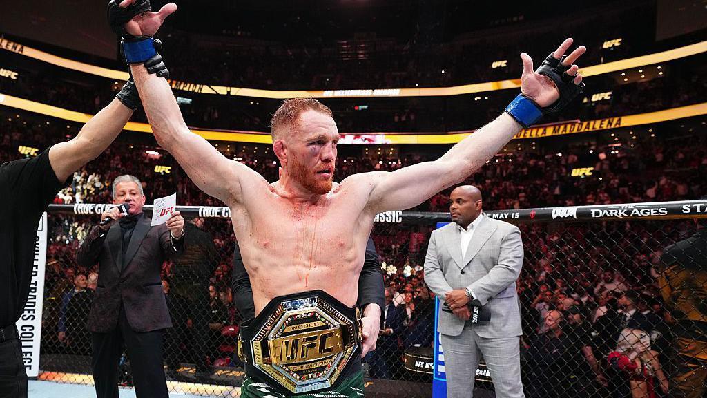 Della Maddalena wins Muhammad’s belt in slugfest