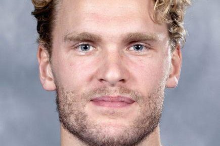 ‘I think he’s on a mission’: How Mikko Rantanen has leveled up in the 2025 playoffs