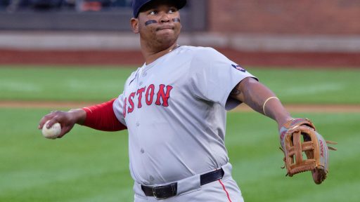Happy at DH, Devers stays hot with walk-off HR